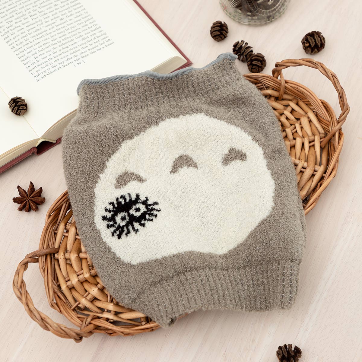 My Neighbor Totoro Fluffy Belly Warmer - Adult and Child Sizes - Child - official view 12