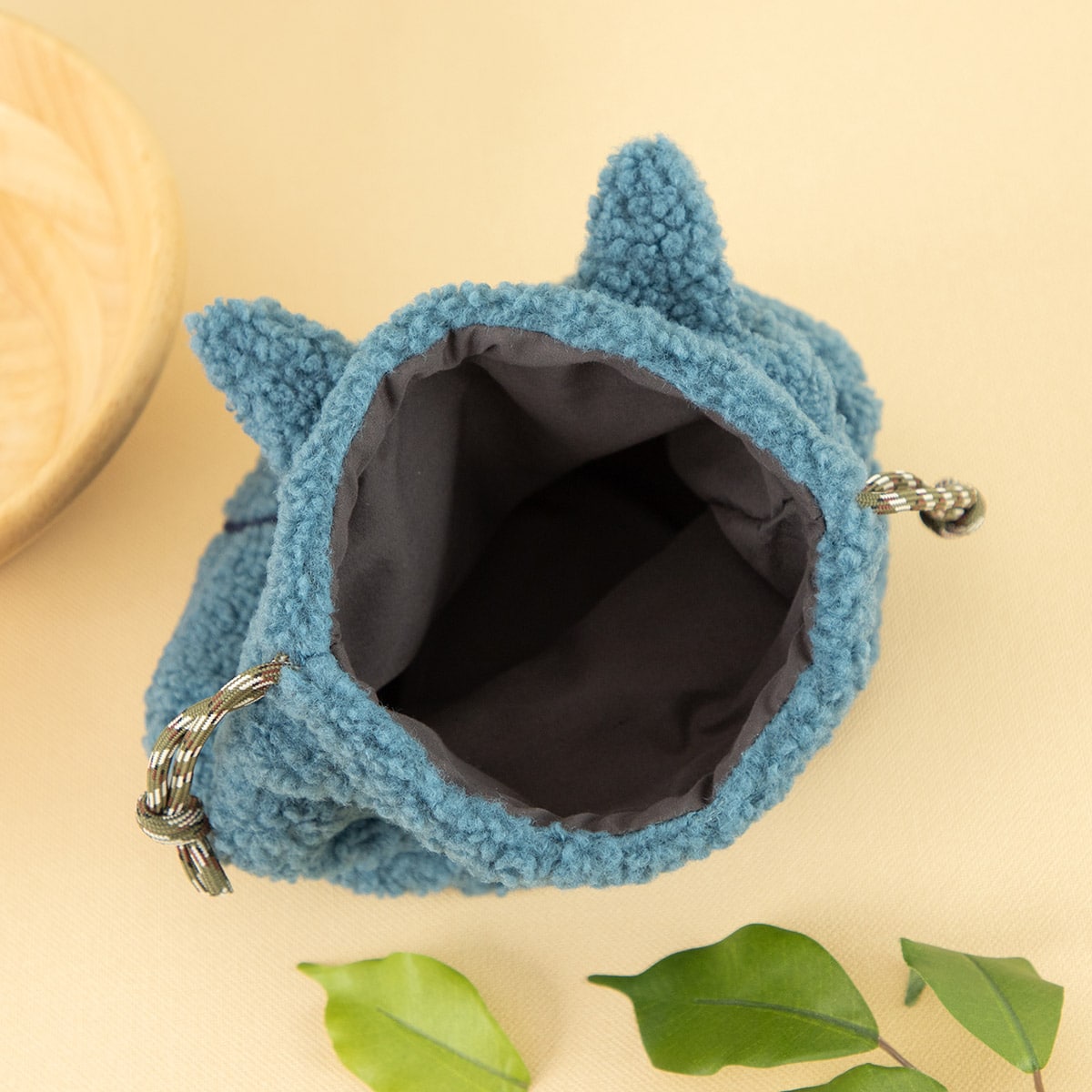 My Neighbor Totoro Fluffy Blue Totoro Drawstring Pouch - official view 4