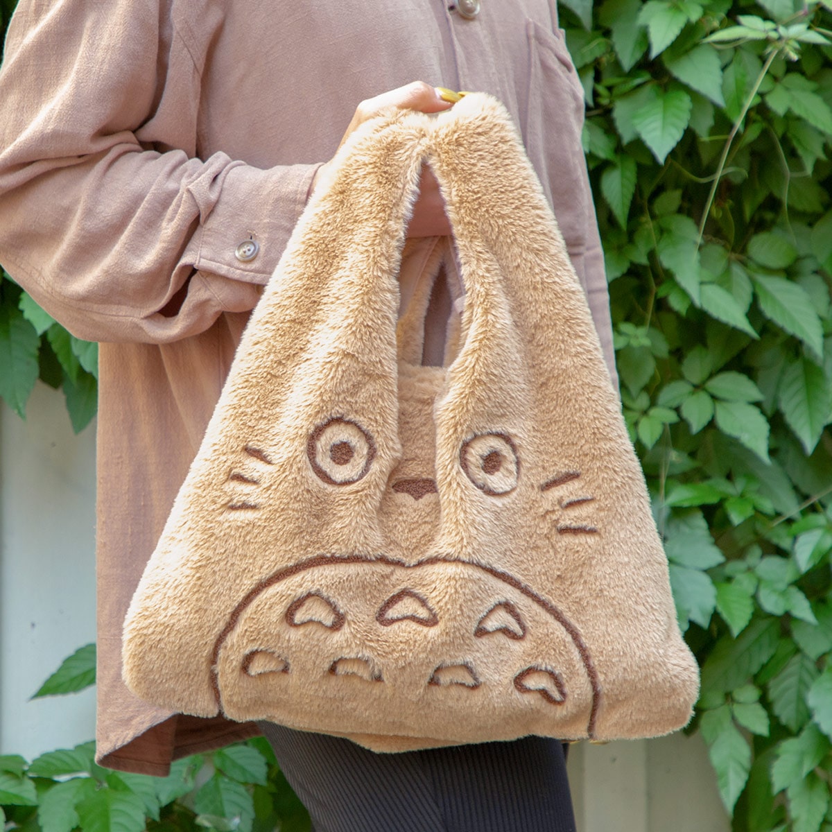My Neighbor Totoro Fluffy Totoro Tote Bag - official view 8