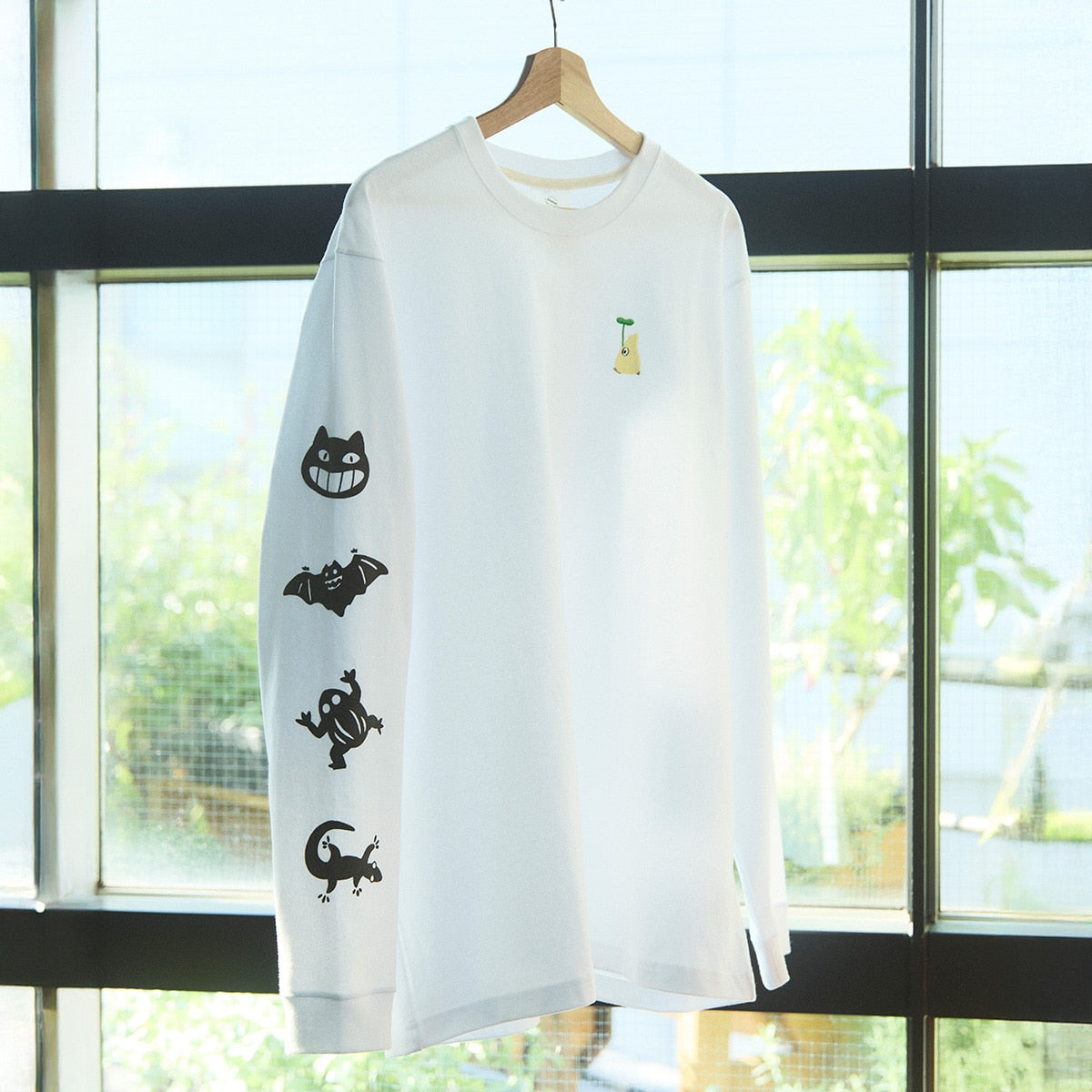 My Neighbor Totoro GBL Opening Motifs Long-Sleeve T-Shirt - official view 5