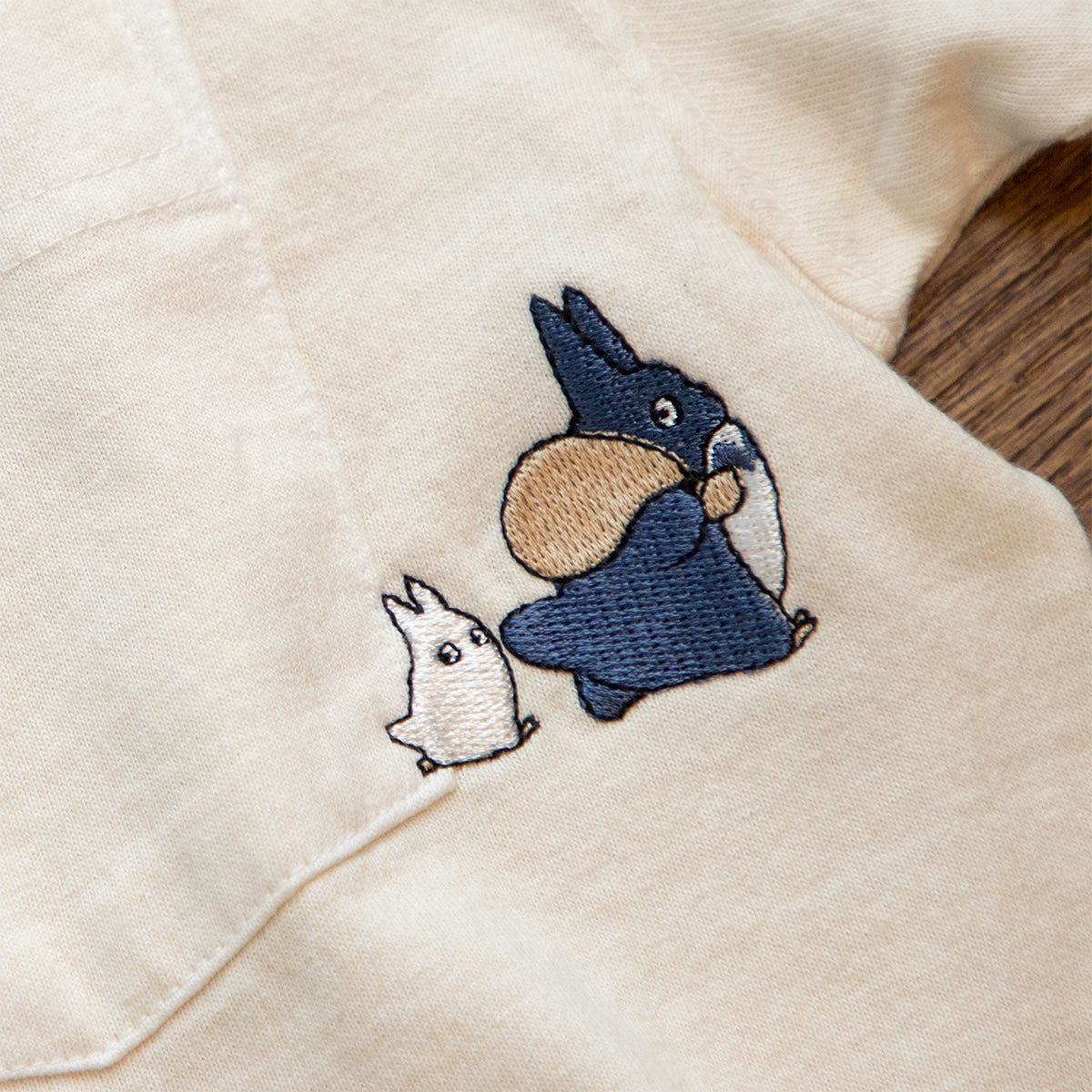 My Neighbor Totoro GBL x Good On Pocket Embroidery T-Shirt - Blue Totoro and White Totoro - official view 7