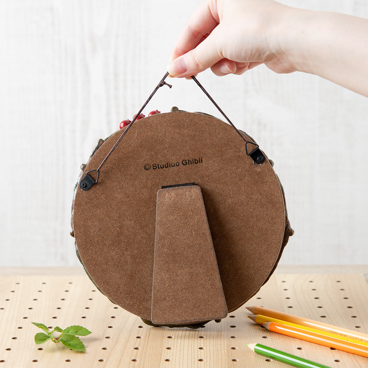 My Neighbor Totoro Hide-and-Seek Wreath Stand Mirror - rear view and wall-hanging cord