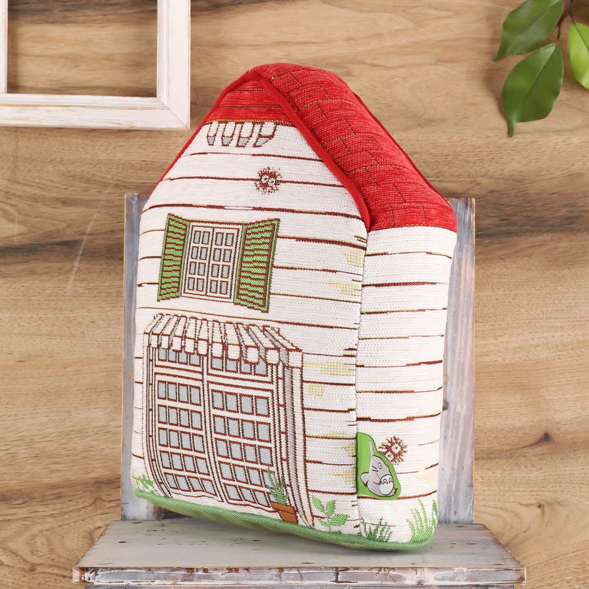 My Neighbor Totoro Kusakabe House Gobelin Cushion - official view 2