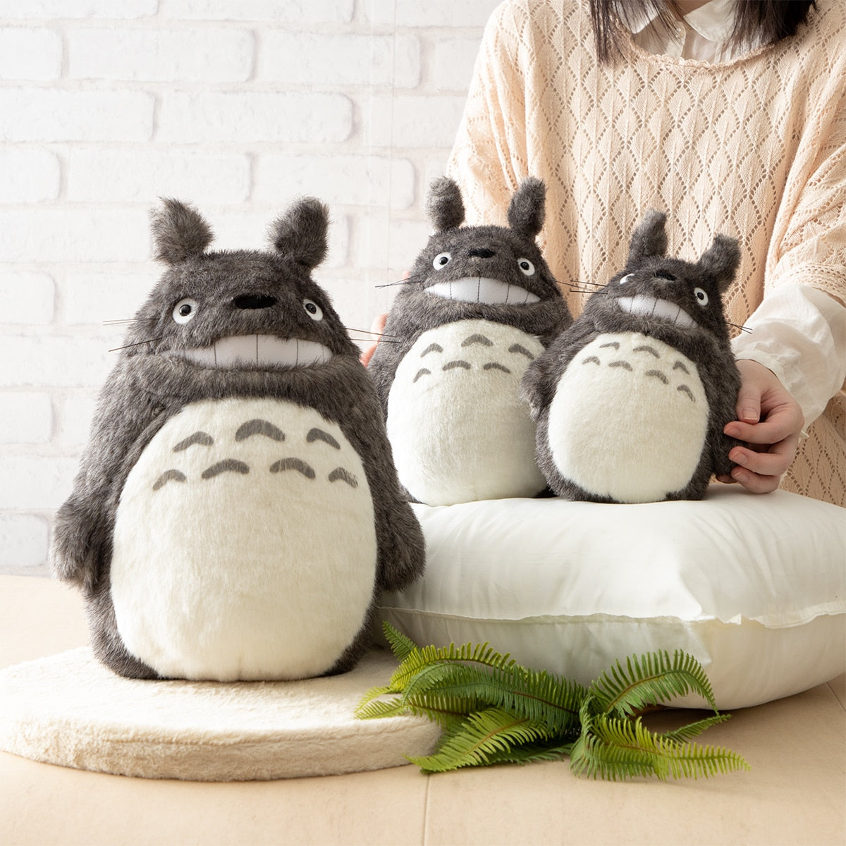 My Neighbor Totoro - Smiling Totoro Plush (2 Sizes) - S - 23 cm - official view 8