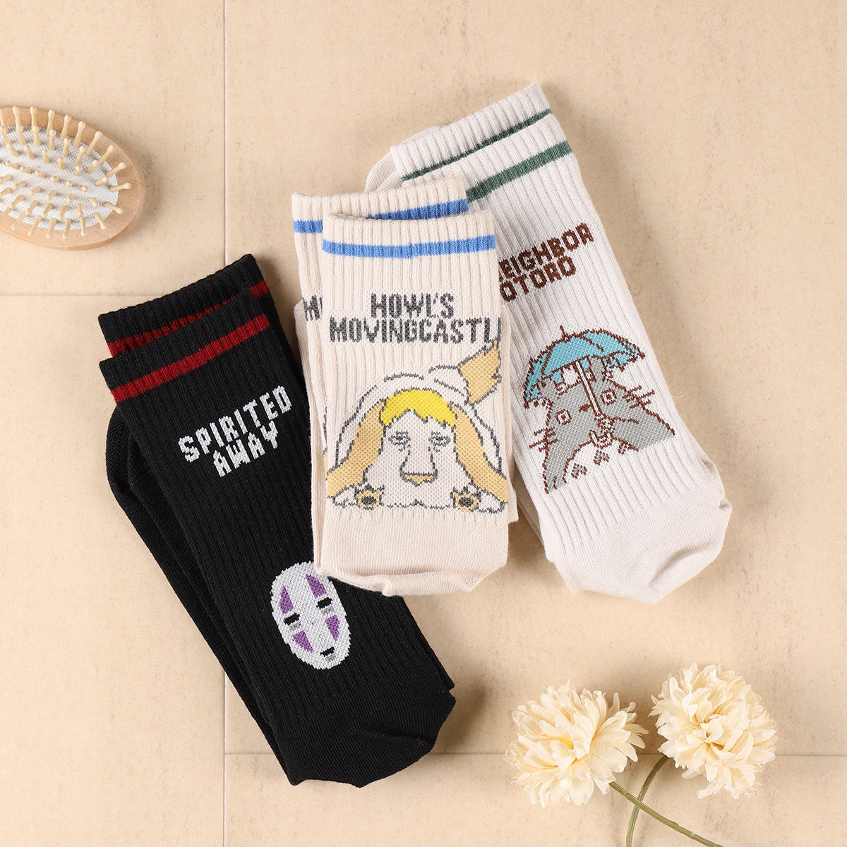 My Neighbor Totoro Socks - Umbrella American Rib Crew - official product view 5