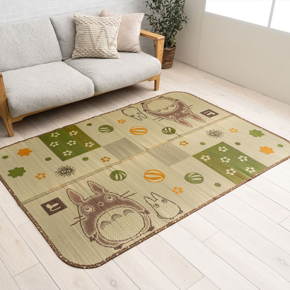 My Neighbor Totoro Wagokoro Igusa Rectangular Rug - official view 1