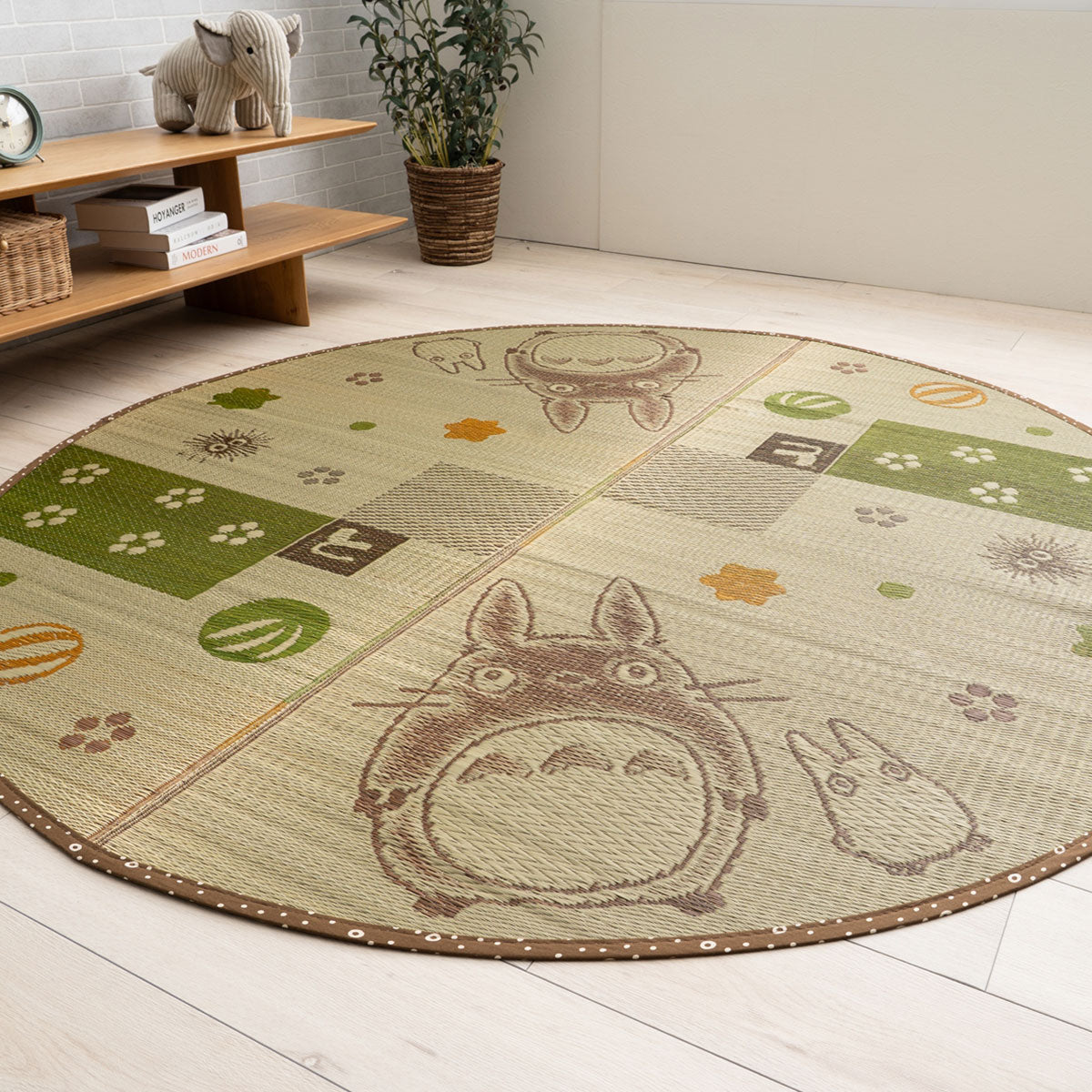 My Neighbor Totoro Wagokoro Igusa Round Rug - official view 2