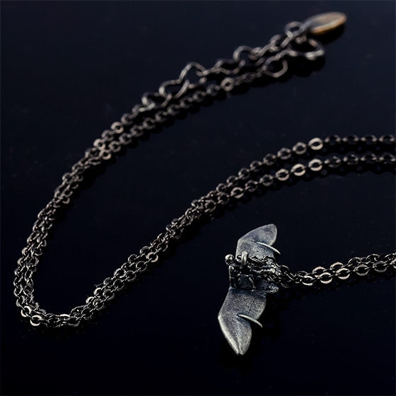 Nausicaä of the Valley of the Wind My Treasure Mehve Necklace - official view 3