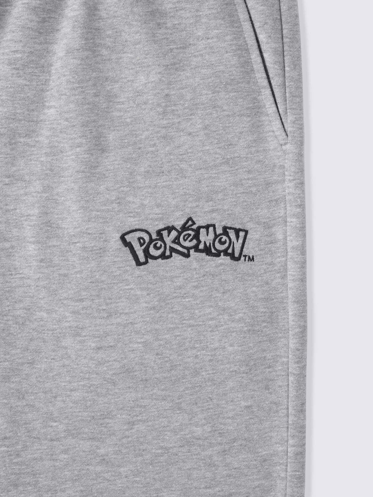 Pokemon x GU Slowpoke Long-Sleeve Lounge Set — Gray — official view 3
