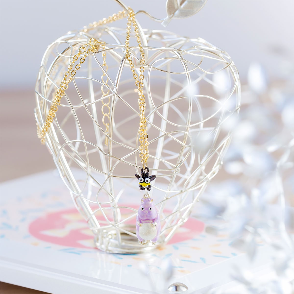 Spirited Away Boh Mouse and Fly-Bird Necklace - official view 3