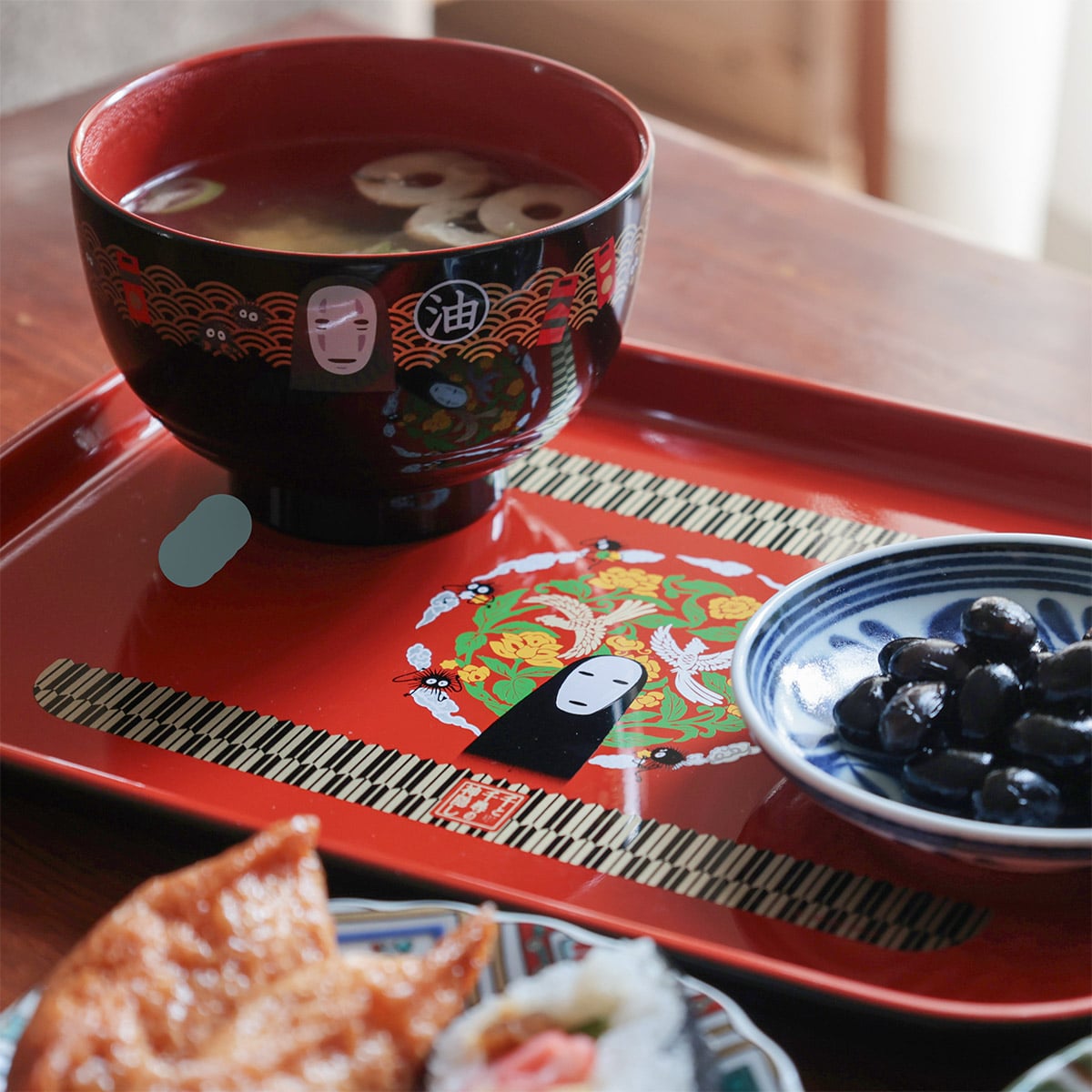 Spirited Away No-Face Lacquer-Style Soup Bowl N2 - official view 15