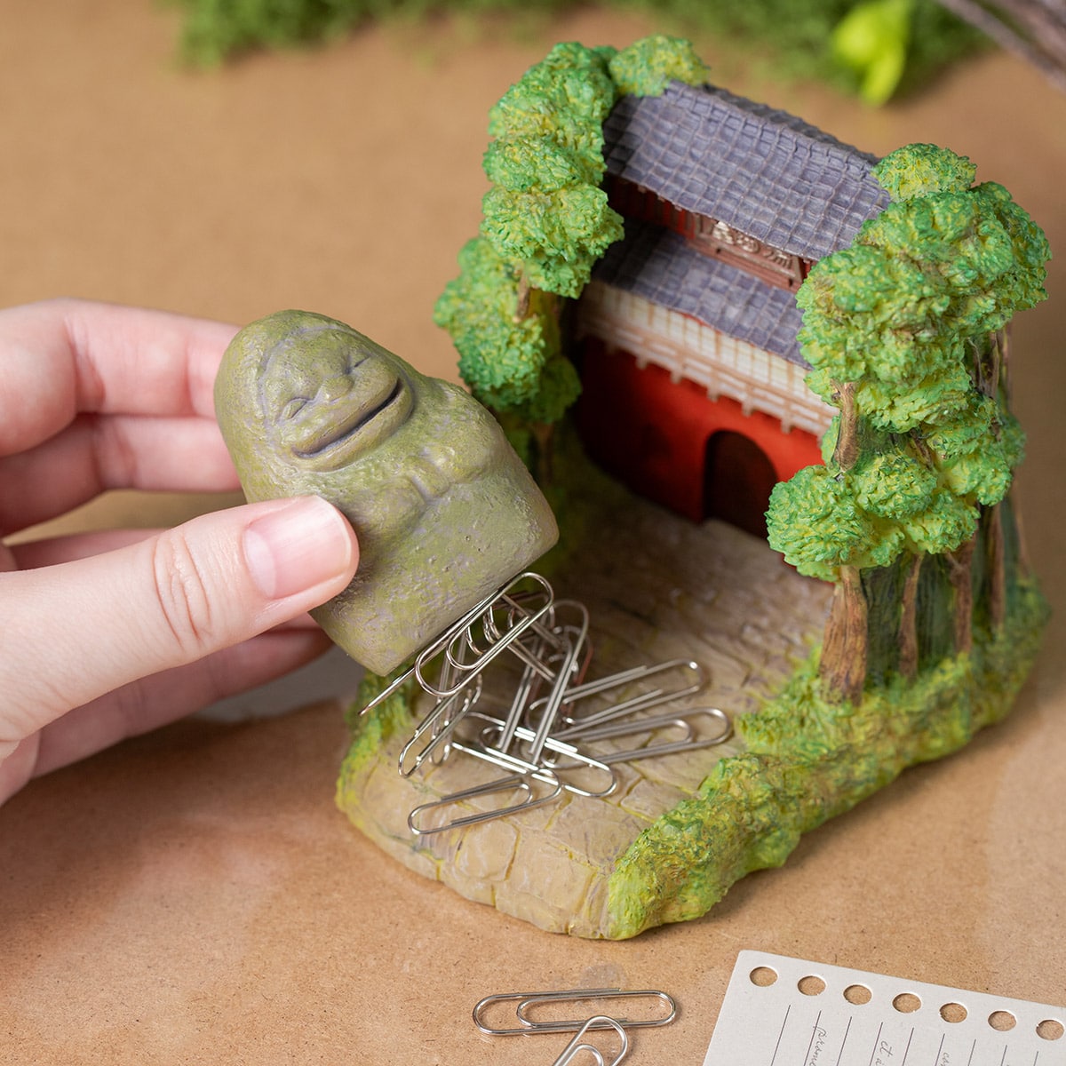 Spirited Away - Stone Guardian Tunnel Diorama Tray with Paperweight - official view 10