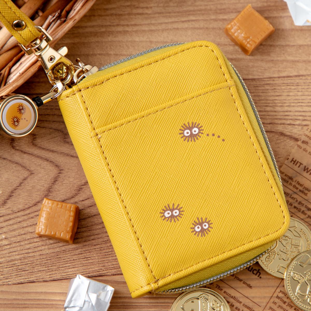 Studio Ghibli - Retractable Coin and Card Cases (4 Types) - Totoro Caramel - official view 2
