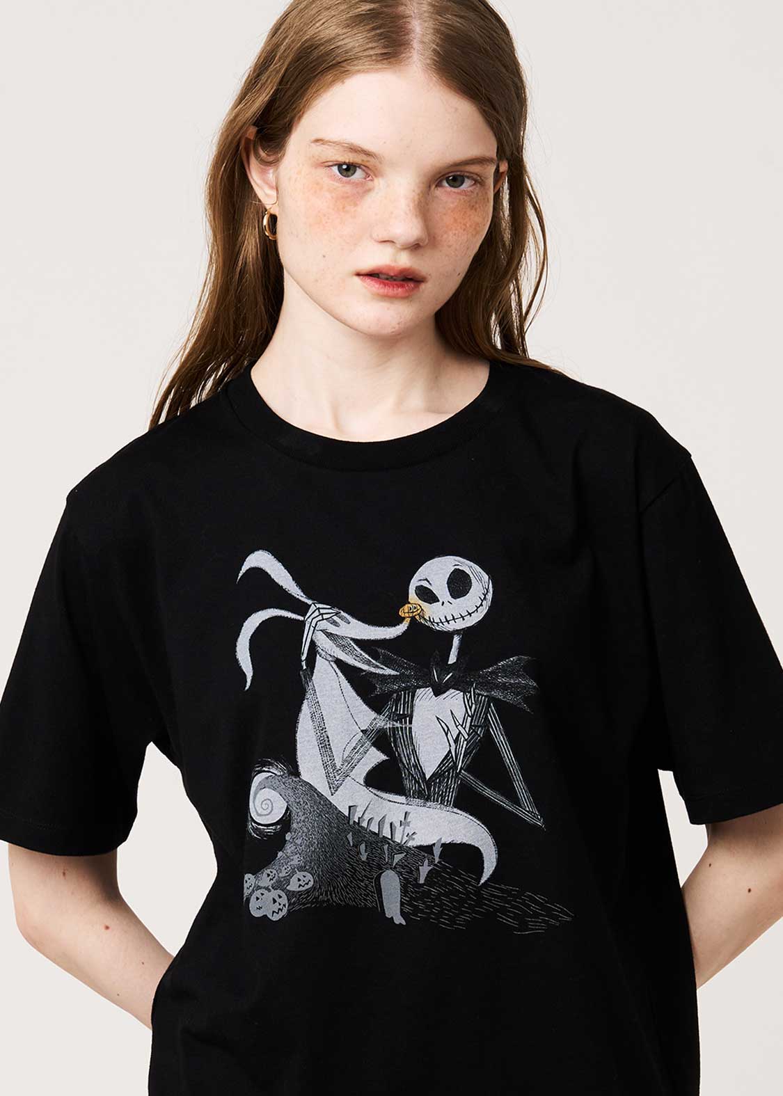 The Nightmare Before Christmas Graniph Jack and Zero T-shirt, official product photo 6