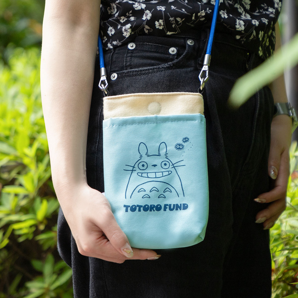Totoro Fund Totoro Ramune Blue Mini Shoulder Pouch - official view 5