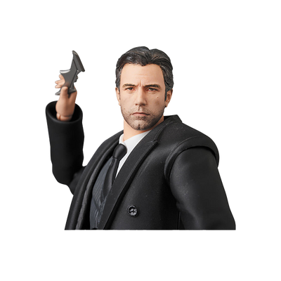 MAFEX No.076 - BRUCE WAYNE