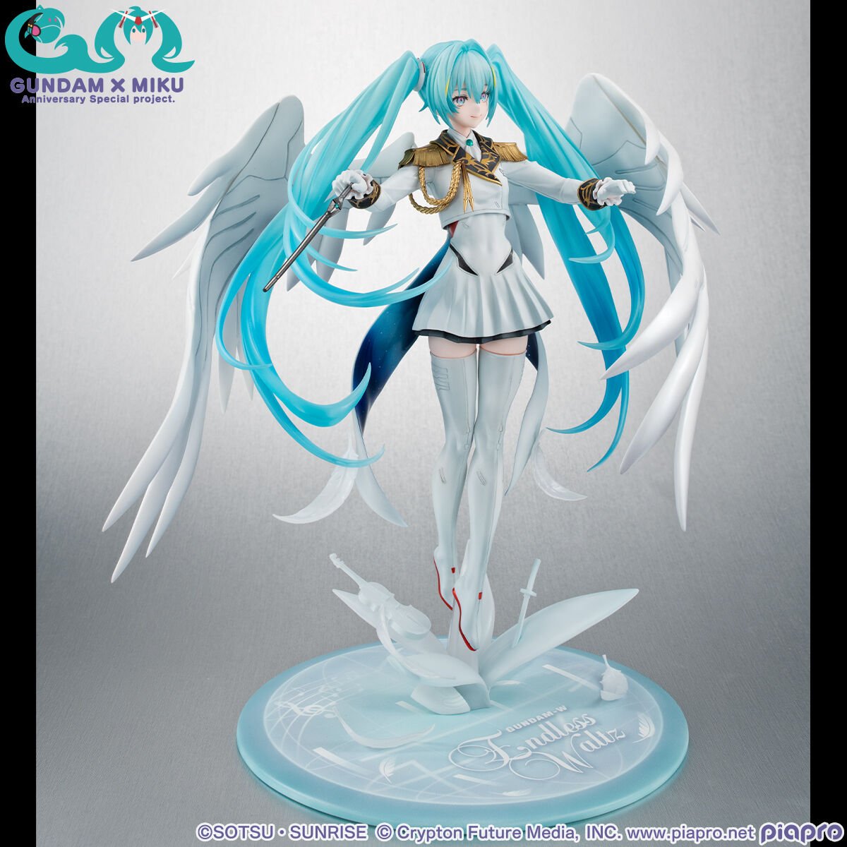 Mobile Suit Gundam 45th Anniversary x Hatsune Miku Lucrea - Hatsune Miku x Wing Gundam Zero EW