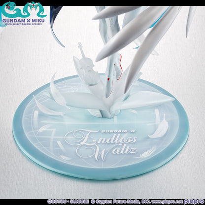 Mobile Suit Gundam 45th Anniversary x Hatsune Miku Lucrea - Hatsune Miku x Wing Gundam Zero EW
