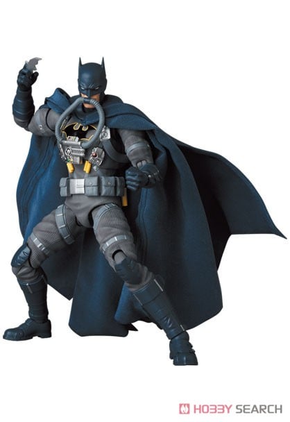 MAFEX No.166 - STEALTH JUMPER BATMAN (BATMAN:HUSH Ver.)