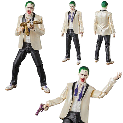 MAFEX No.039 - THE JOKER (SUITS Ver.)