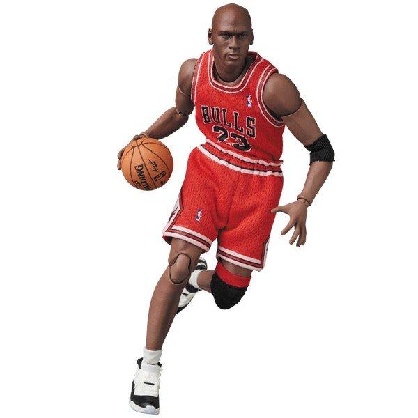 MAFEX No.100 - Michael Jordan (Chicago Bulls)