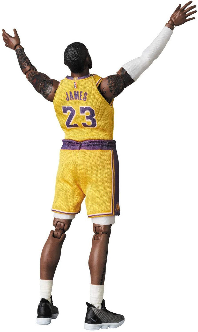 MAFEX No.127 - LeBron James (Los Angeles Lakers)