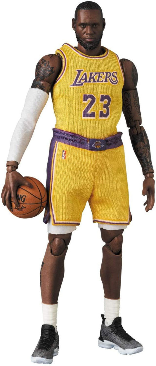 MAFEX No.127 - LeBron James (Los Angeles Lakers)