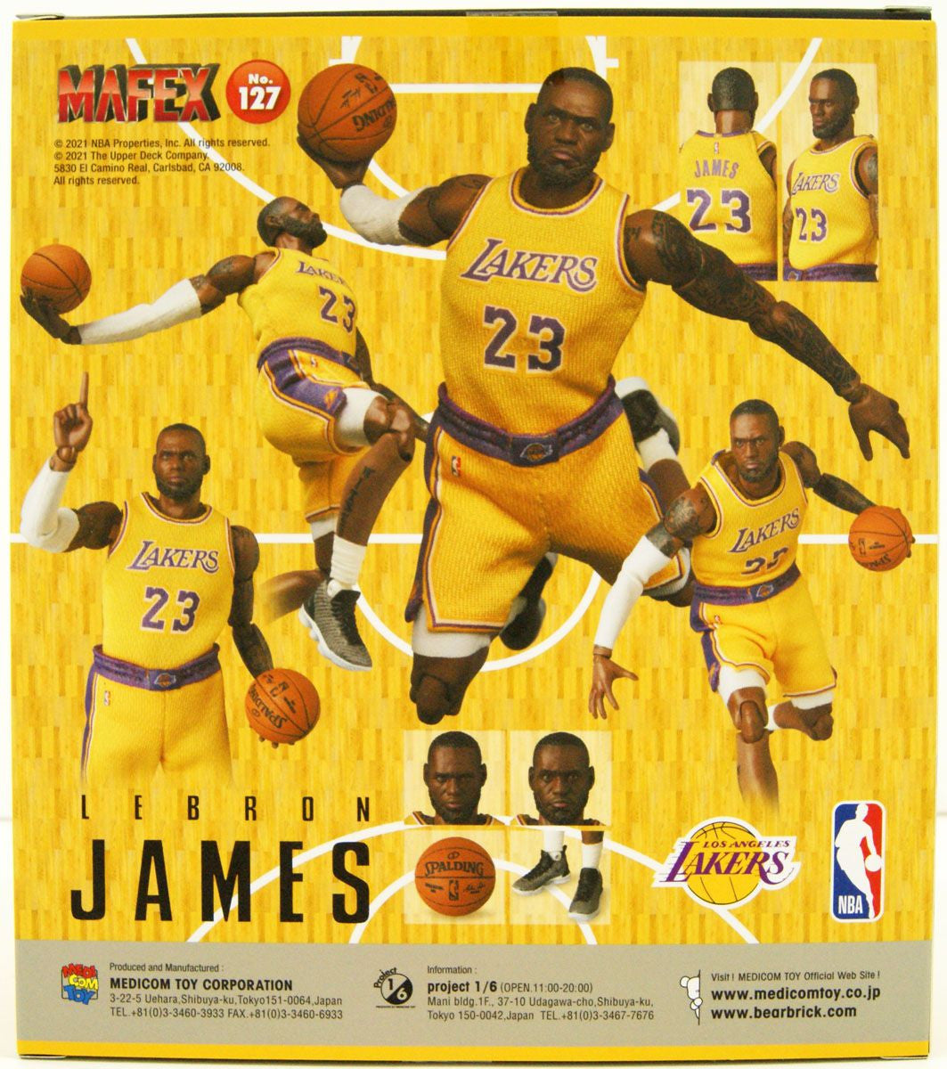 MAFEX No.127 - LeBron James (Los Angeles Lakers)
