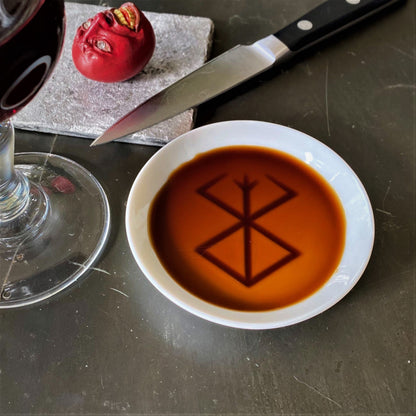 The Great Berserk Exhibition] Berserk Soy Sauce Dish with the Mark of Sacrifice