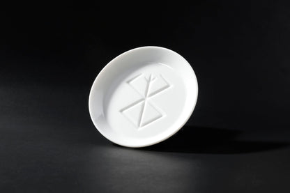 The Great Berserk Exhibition] Berserk Soy Sauce Dish with the Mark of Sacrifice