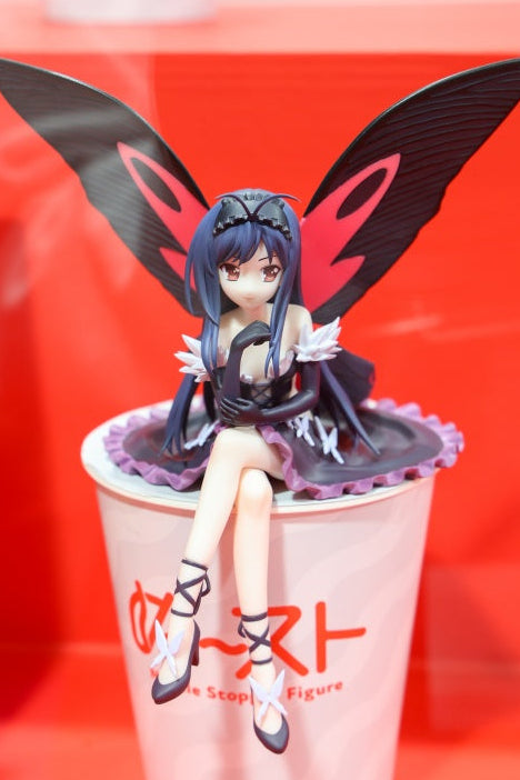 Kuroyukihime Noodle Stopper Accel World - tampilan samping dengan detail gaun hitam