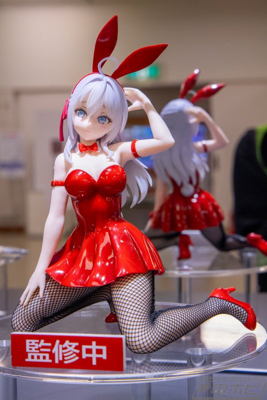 Alya Sometimes Hides Her Feelings in Russian One-Seventh Carat Figure - Alya Bunny Red Ver. [Pre-order Jun 2026]