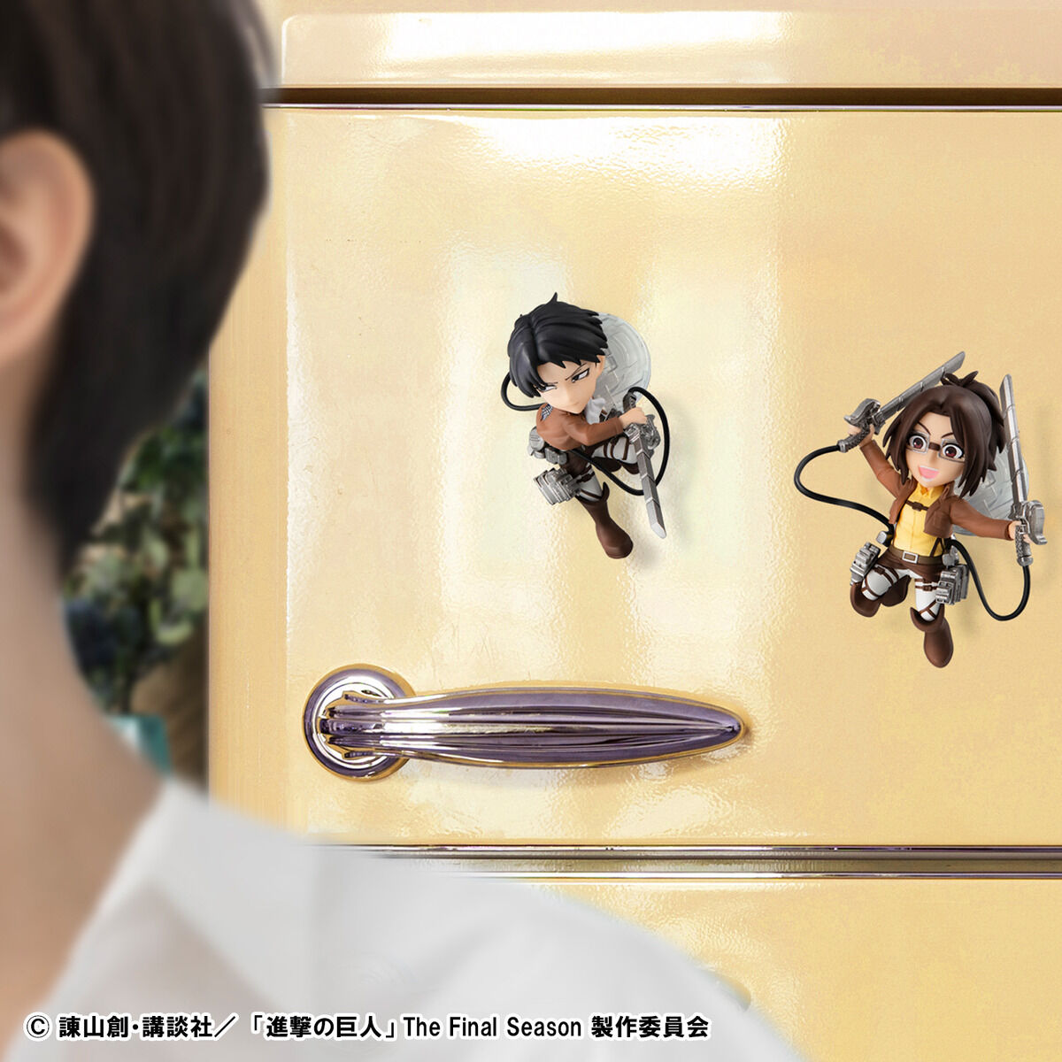 Attack on Titan Tobimas - Complete Set of 6 Types + Colossal Titan Limited Sticker [Pre-Order Dec 2026]