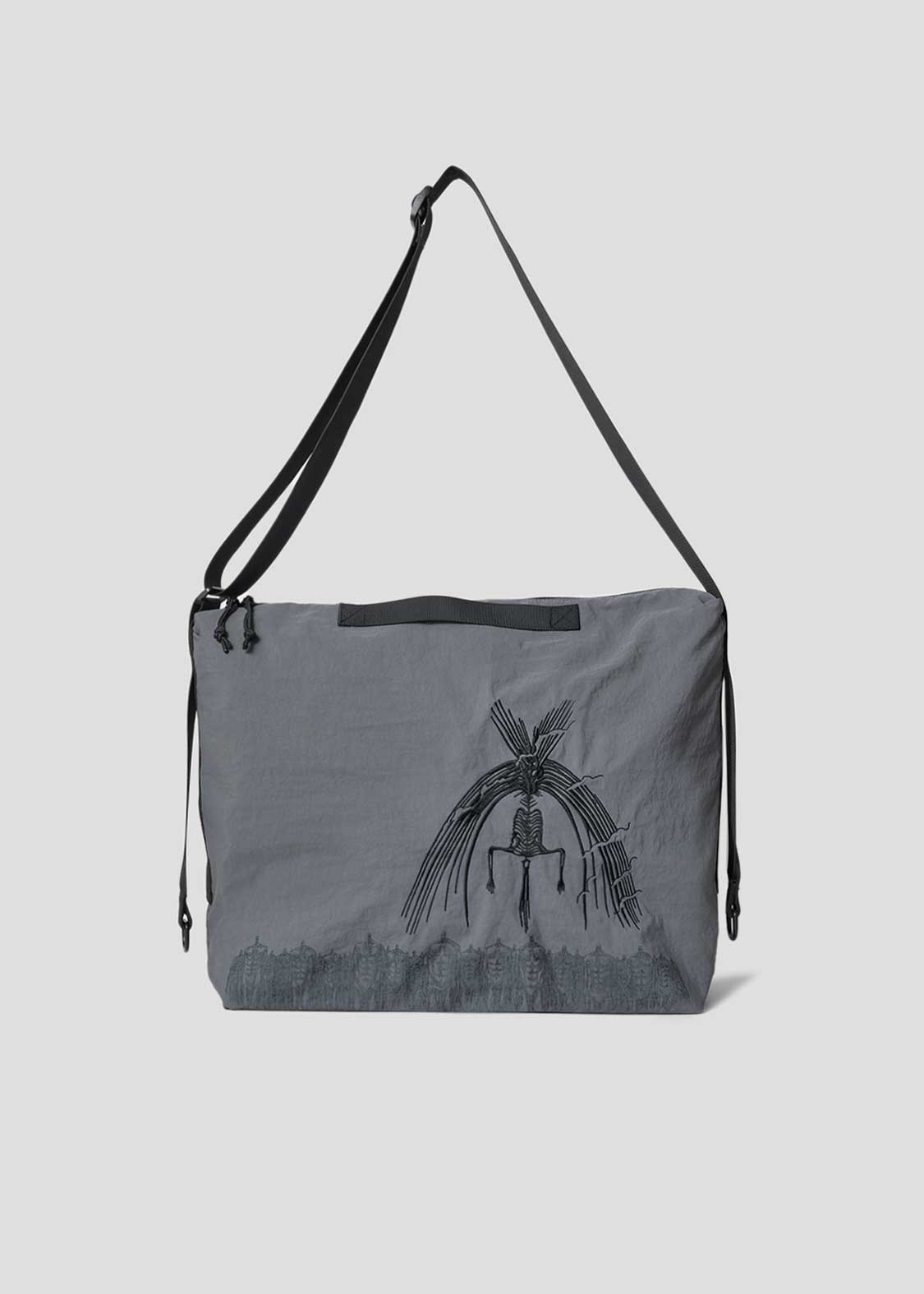 Attack on Titan X Graniph Fashion Collection - Precious Shoulder Bag [Release Sep 8,2026]