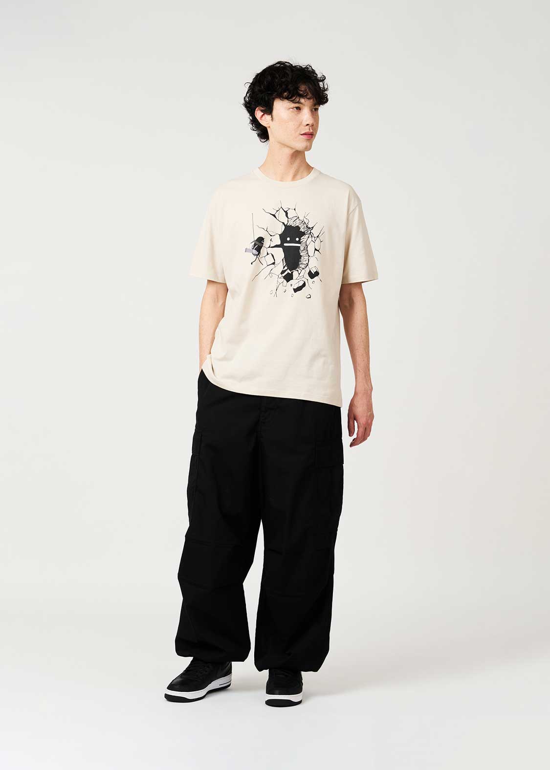 Attack on Titan X Graniph Fashion Collection - Shadow In The Wall T-Shirt [Release Sep 8,2026]