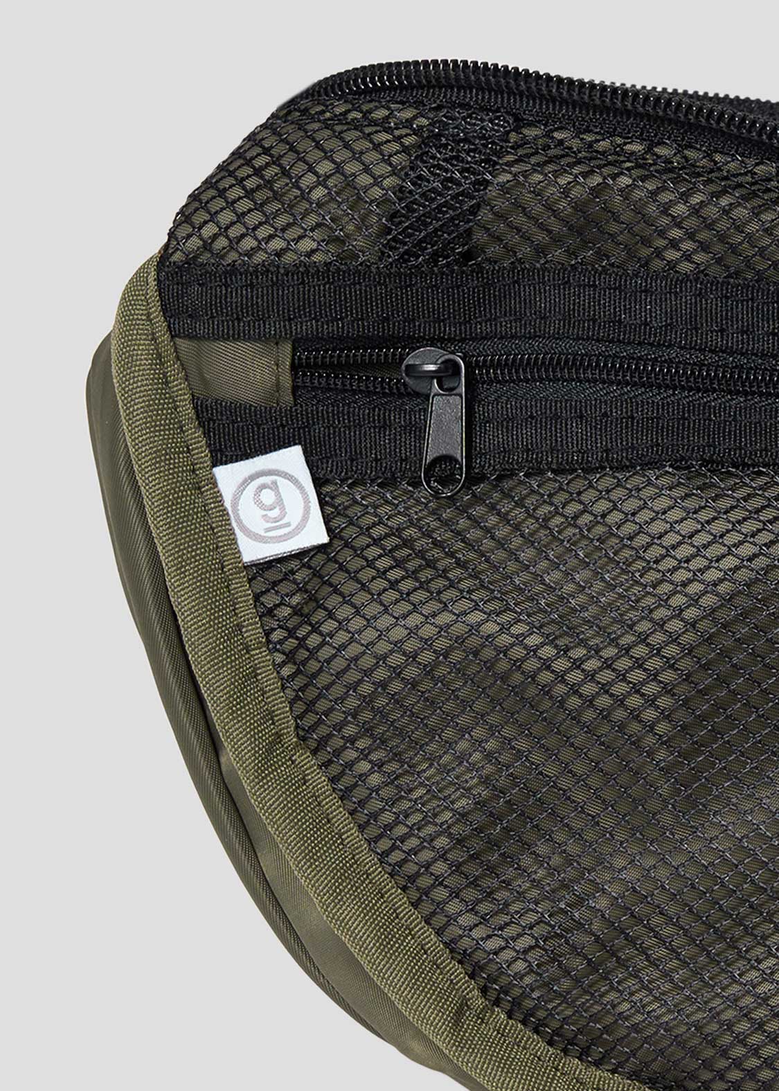 Attack on Titan X Graniph Fashion Collection - The Entrusted Dream Mini Shoulder Bag [Release Sep 8,2026]