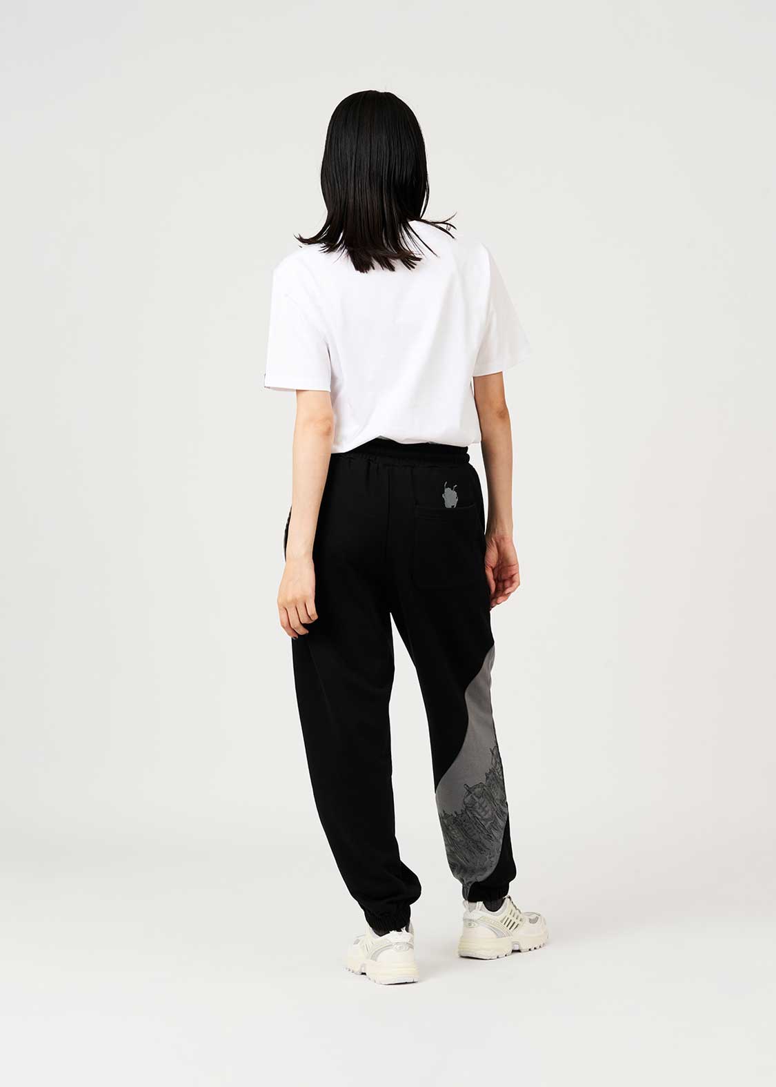 Attack on Titan X Graniph Fashion Collection - The Rumbling Sweat Pants [Release Sep 8,2026]