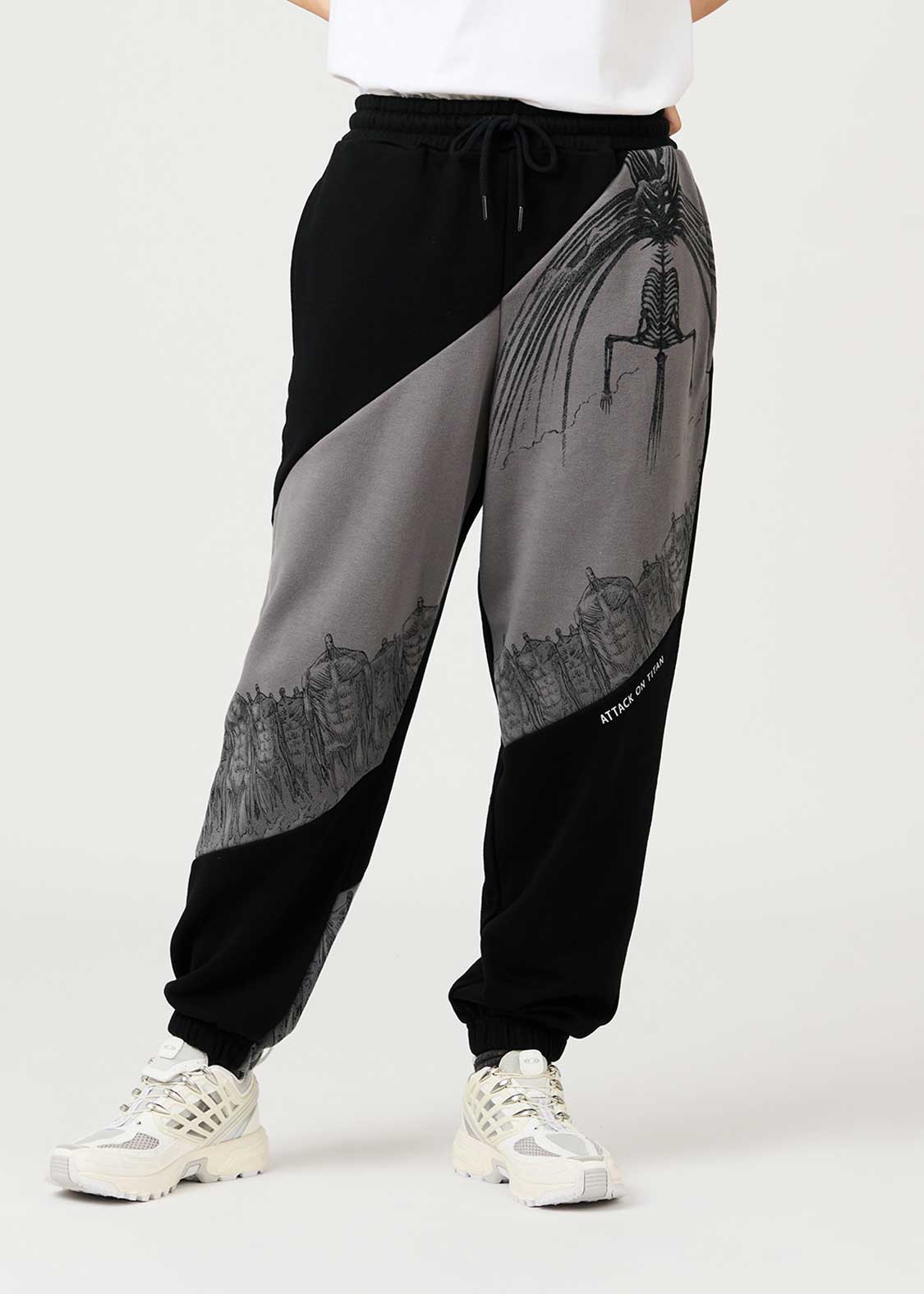 Attack on Titan X Graniph Fashion Collection - The Rumbling Sweat Pants [Release Sep 8,2026]