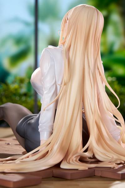 Azur Lane Figure - Implacable Shepherd of the Lost Ver. [Pre-Order Oct 2026]