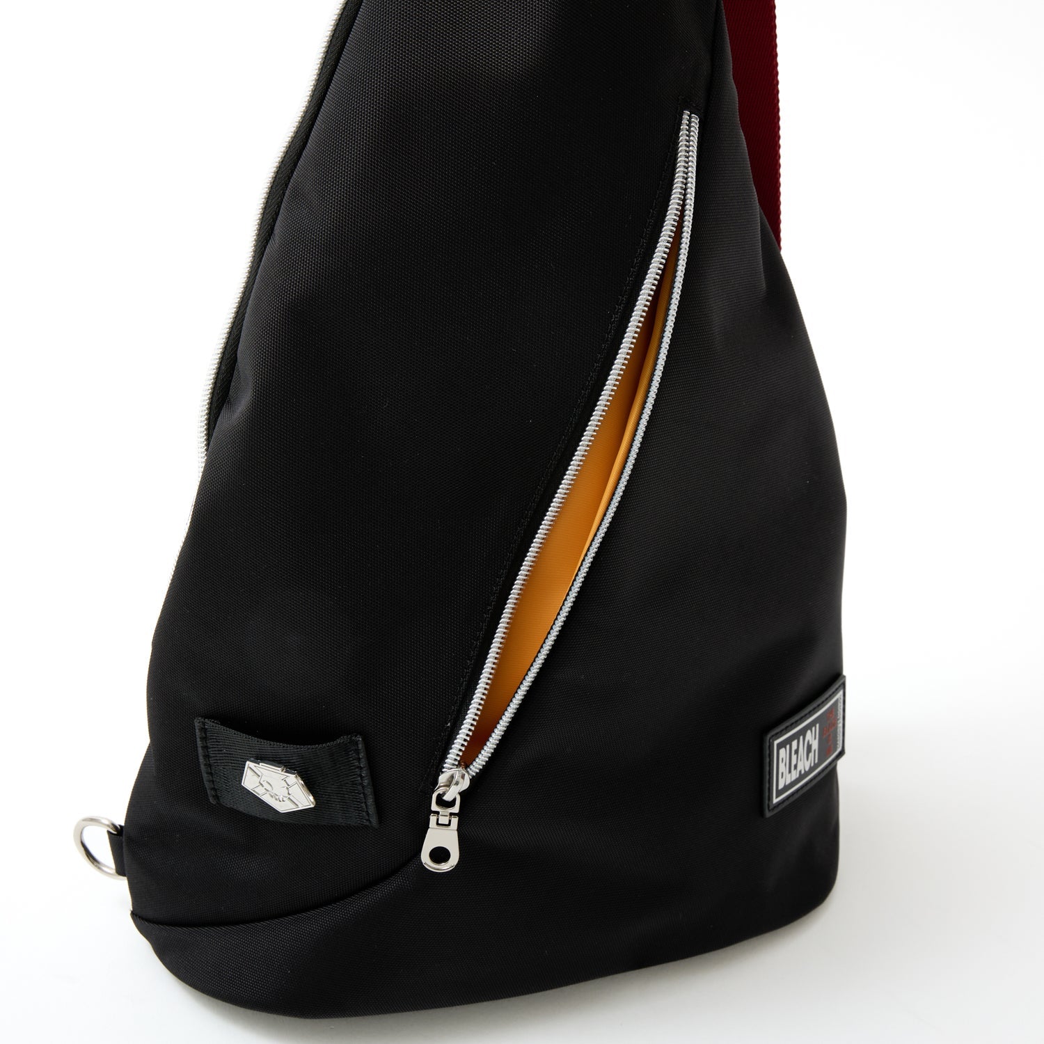 Bleach x SuperGroupies Collection - Kurosaki Ichigo Body Bag [Pre-Order Jul 2026]