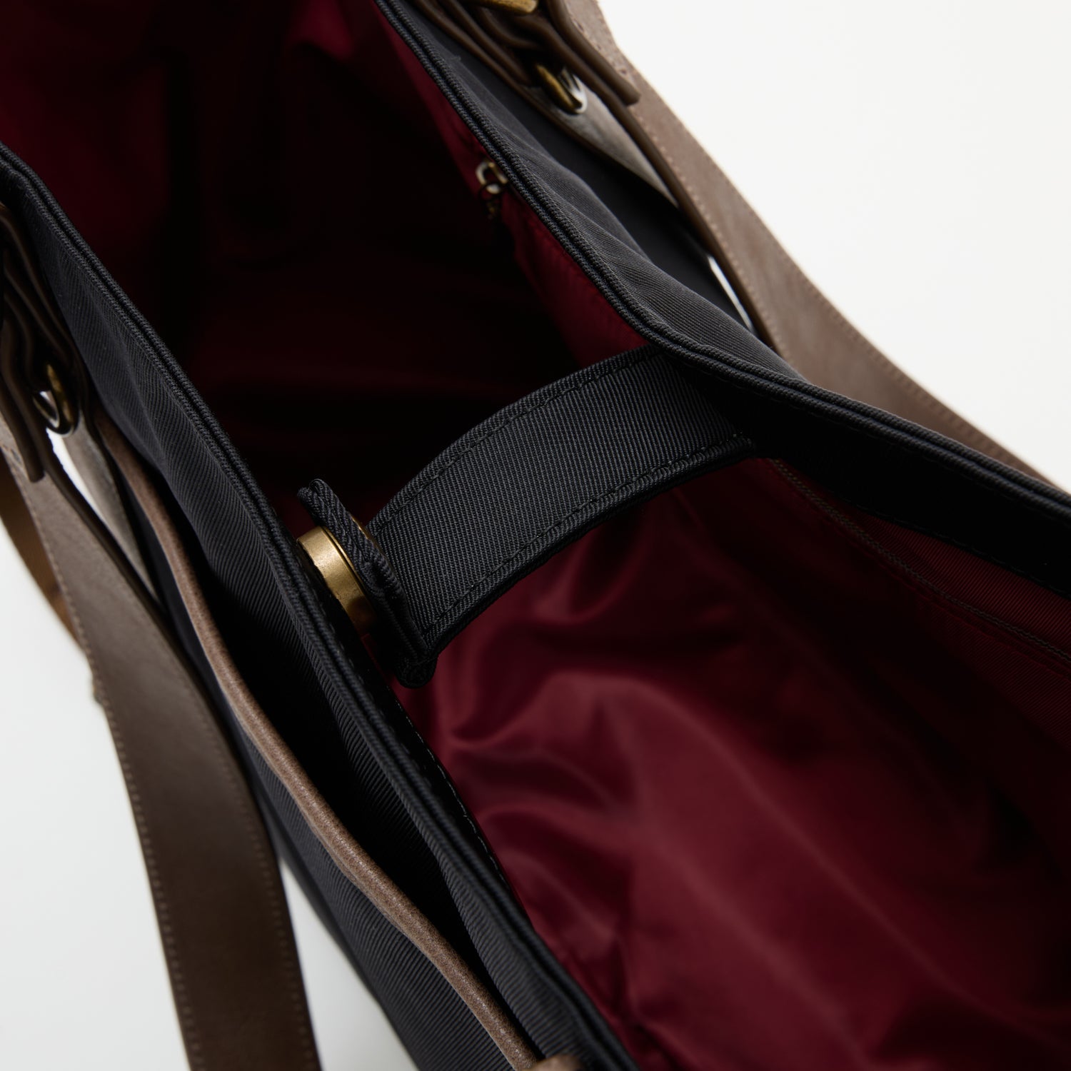 Bloodborne x SuperGroupies - Clock Tower Maria Model 2-Way Tote Bag Bloodborne [Pre-Order Nov 2026]
