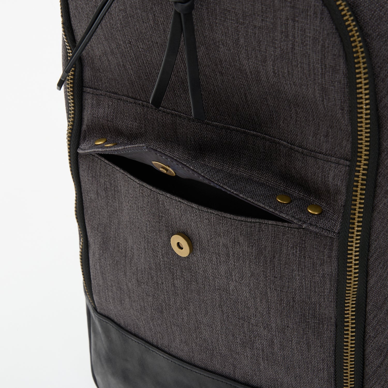 Bloodborne x SuperGroupies - Hunter Model Backpack Bloodborne [Pre-Order Nov 2026]