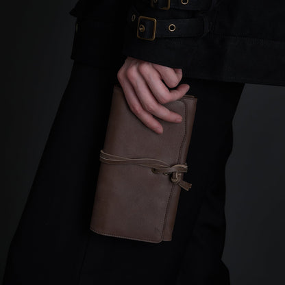Bloodborne x SuperGroupies - Hunter's Journal Model Long Wallet Bloodborne [Pre-Order Nov 2026]