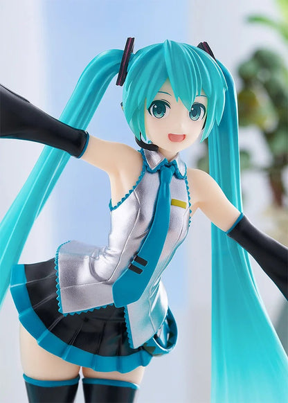 POP UP PARADE Character Vocal Series 01: Hatsune Miku Clear Color Ver.