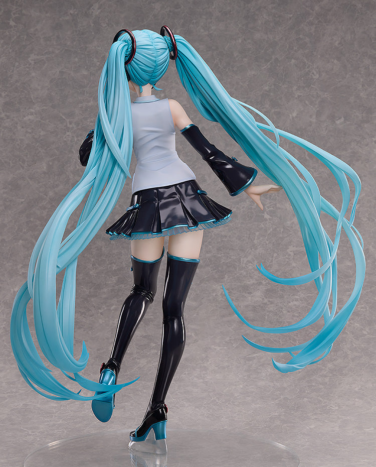 Character Vocal Series 01 Hatsune Miku 1/3 Scale Figure - Hatsune Miku V4 Chinese [Pre-Order Mar 2027]