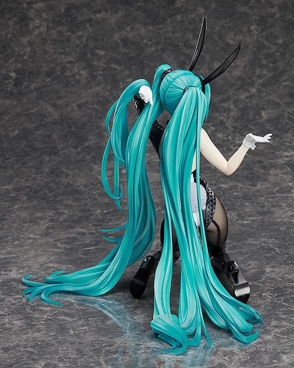 Character Vocal Series 01 Hatsune Miku 1/4 Scale Figure - Hatsune Miku Bunny Ver. [Pre-Order Nov 2026]