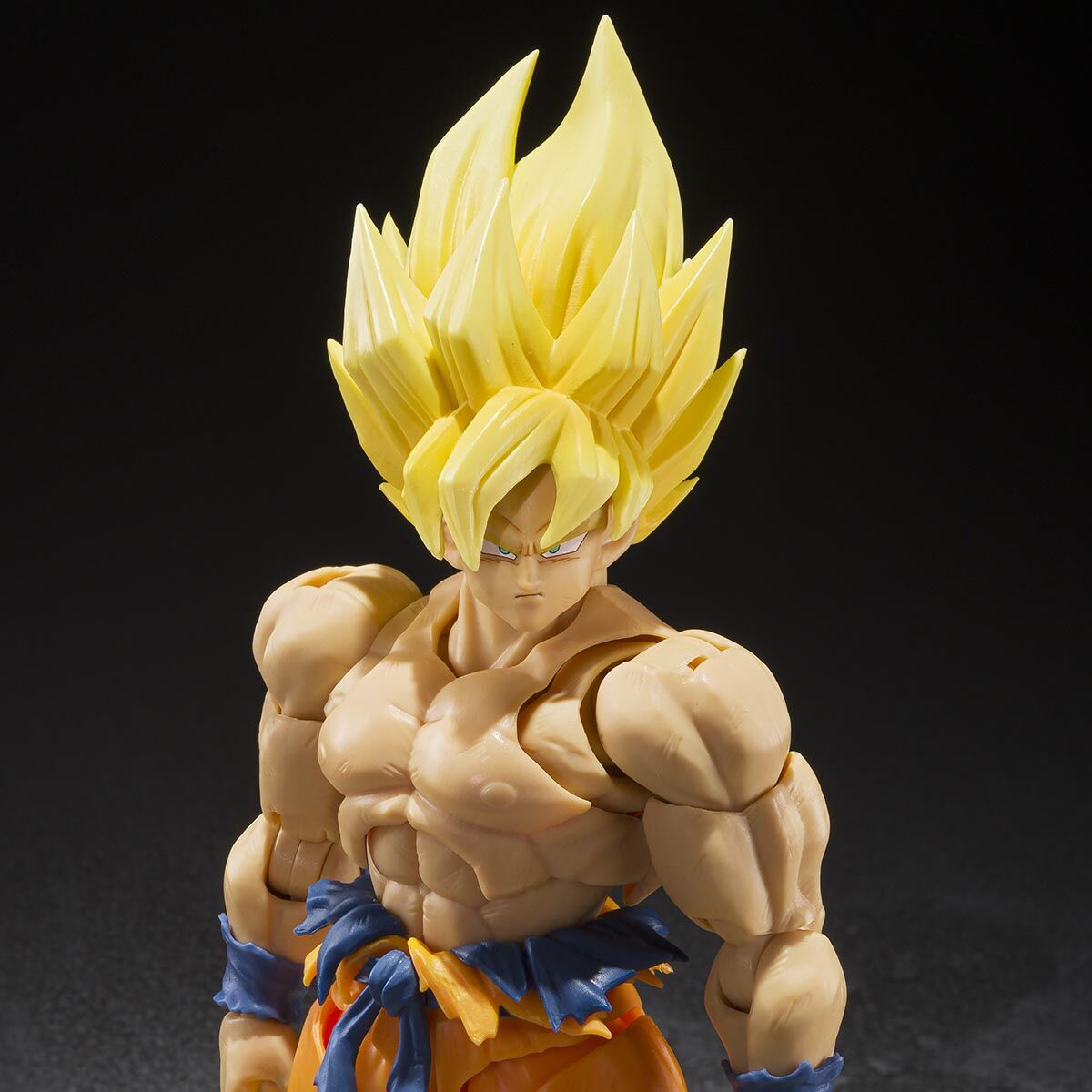 DRAGON BALL Z S.H.FIGUARTS - SON GOKU LEGENDARY SUPER SAIYAN [BEST SELECTION]