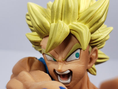 DRAGON BALL Z BANPRESTO WORLD FIGURE COLOSSEUM TENKAICHI BUDOKAI PART 1 - SUPER SAIYAN SON GOKU FULL COLOR