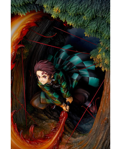 Demon Slayer Figure - Tanjiro Kamado Hinokami Kagura