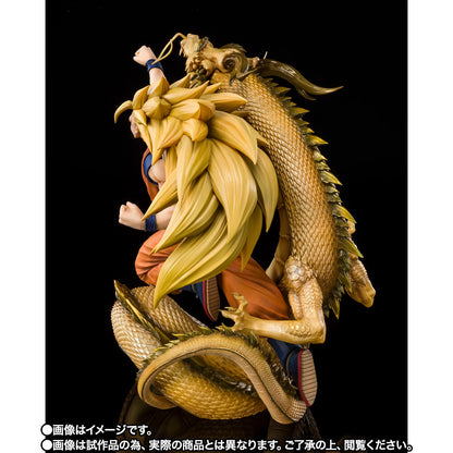 Dragon Ball Daima Figuarts ZERO Super Fierce Battle - Super Saiyan 3 Goku Dragon Fist Explosion